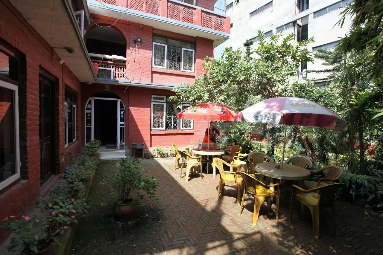 Kathmandu Garden House Hotel 2*,