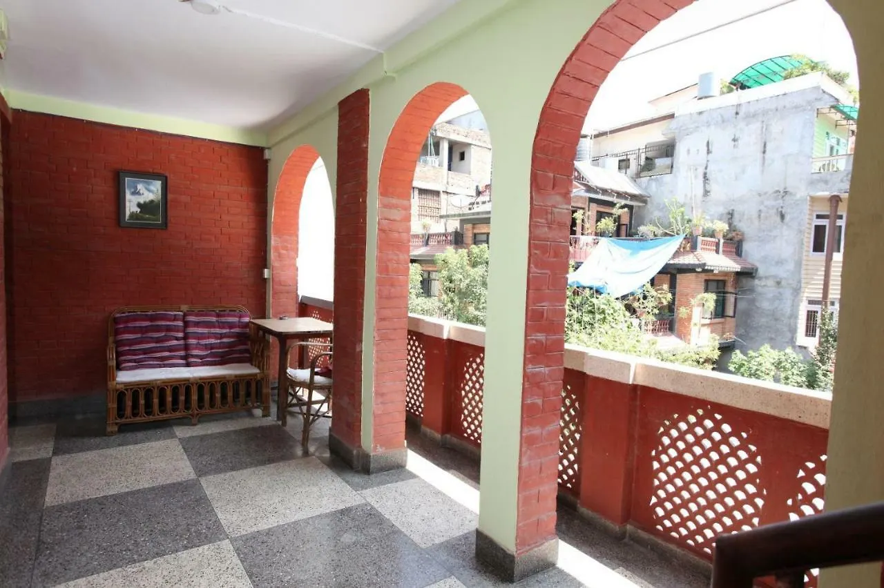 Kathmandu Garden House Hotel 2*,  Nepal